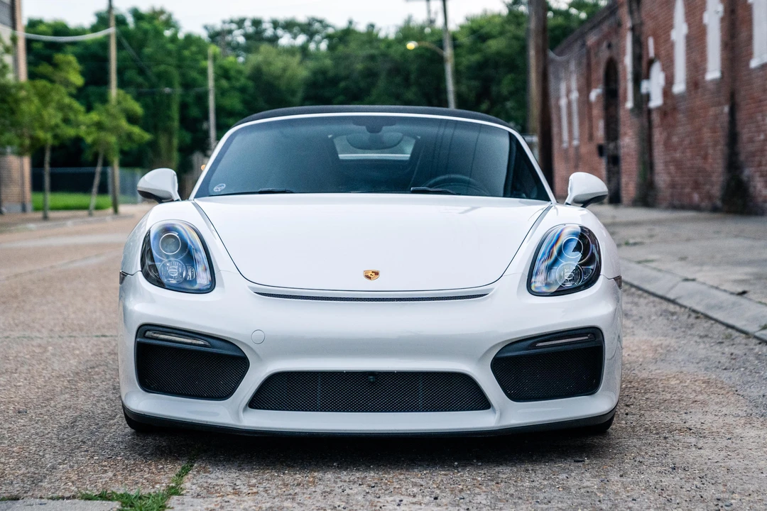 2016 Porsche 981 Boxster Spyder - Image 27 of 31