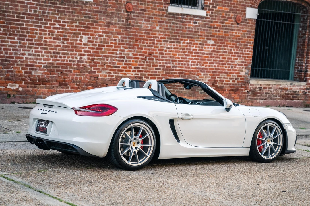 2016 Porsche 981 Boxster Spyder - Image 17 of 31