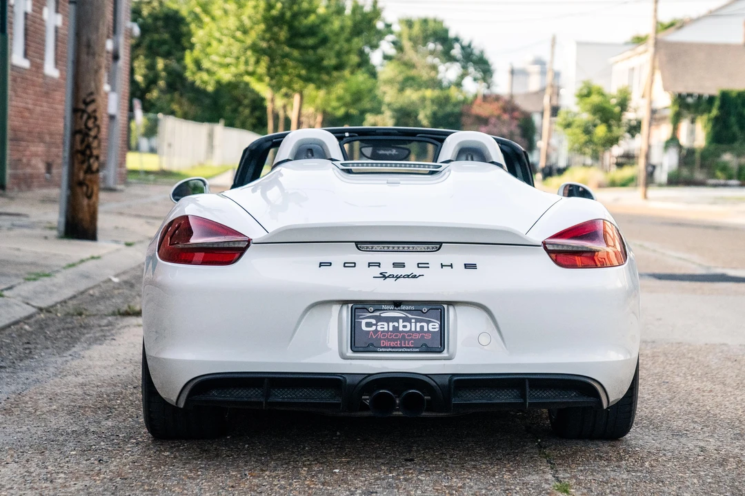 2016 Porsche 981 Boxster Spyder - Image 14 of 31
