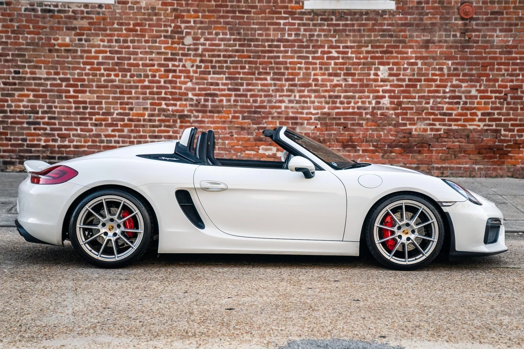 2016 Porsche 981 Boxster Spyder - Image 21 of 31