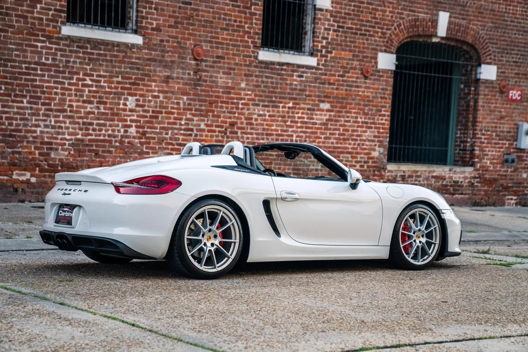 2016 Porsche 981 Boxster Spyder - Image 18 of 31