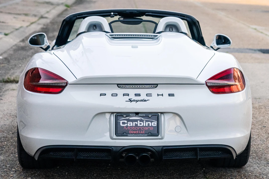 2016 Porsche 981 Boxster Spyder - Image 5 of 31