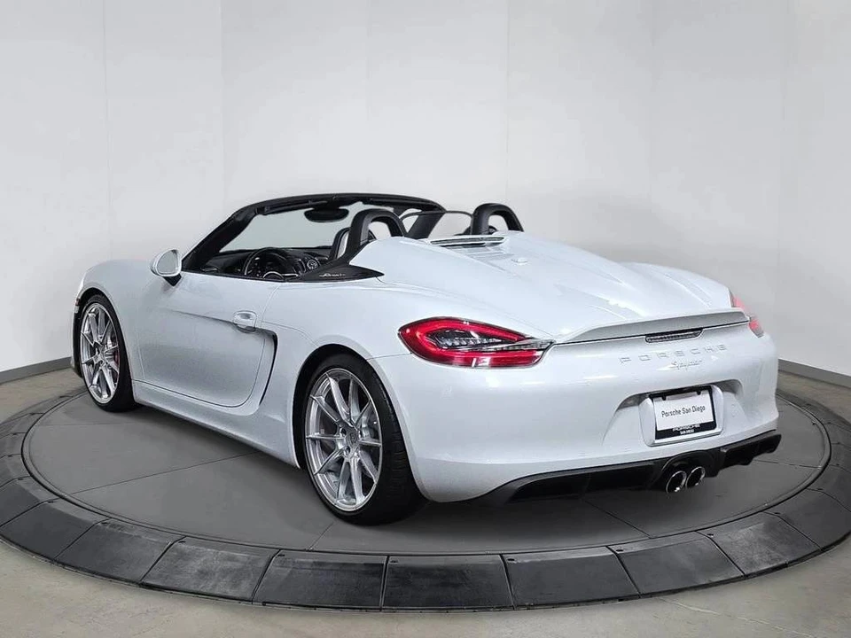 2016 Porsche 981 Boxster Spyder - Image 3 of 5