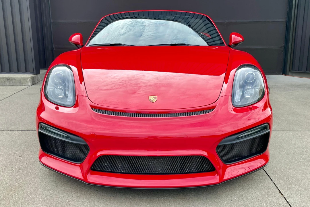 2016 Porsche 981 Boxster Spyder - Image 2 of 31