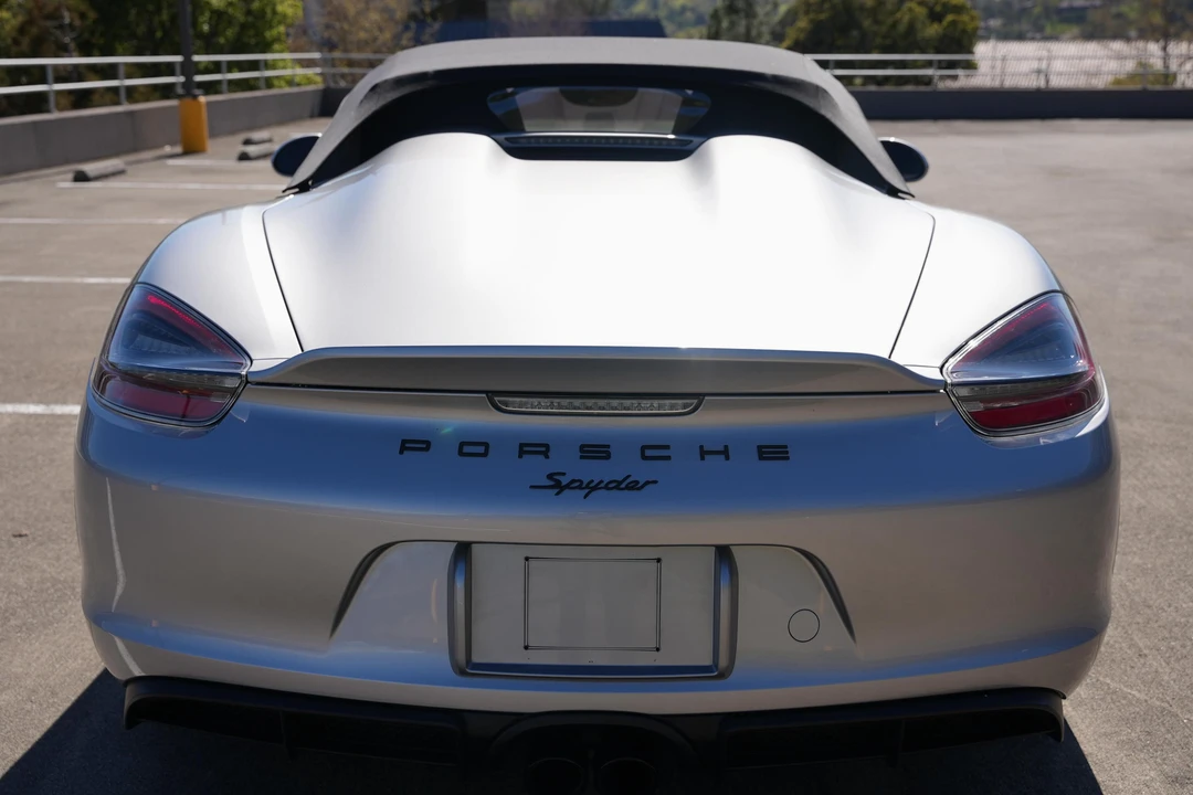 2016 Porsche 981 Boxster Spyder - Image 5 of 5