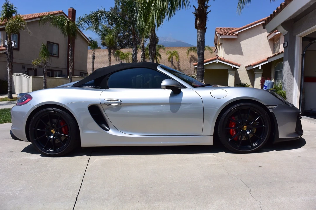2016 Porsche 981 Boxster Spyder - Image 8 of 8