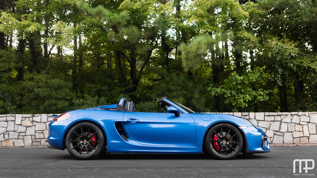 2016 Porsche 981 Boxster Spyder - Image 4 of 31