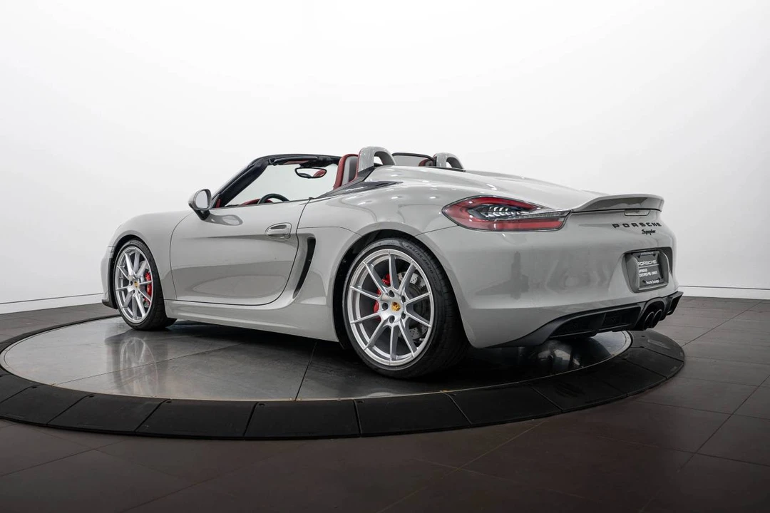 2016 Porsche 981 Boxster Spyder - Image 3 of 5