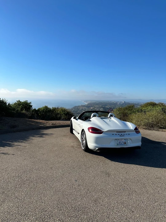 2016 Porsche 981 Boxster Spyder - Image 4 of 9