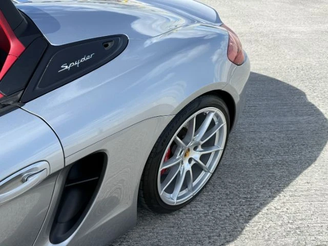 2016 Porsche 981 Boxster Spyder - Image 12 of 21