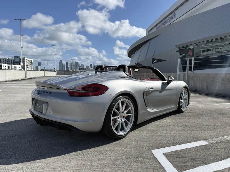2016 Porsche 981 Boxster Spyder - Image 4 of 21