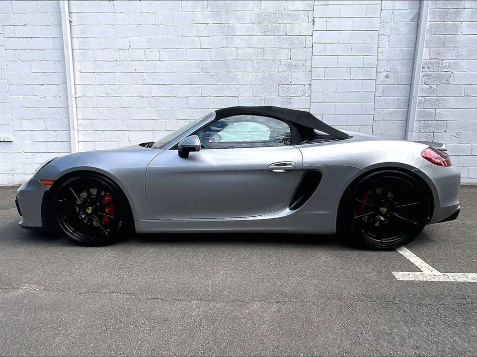 2016 Porsche 981 Boxster Spyder - Image 2 of 5
