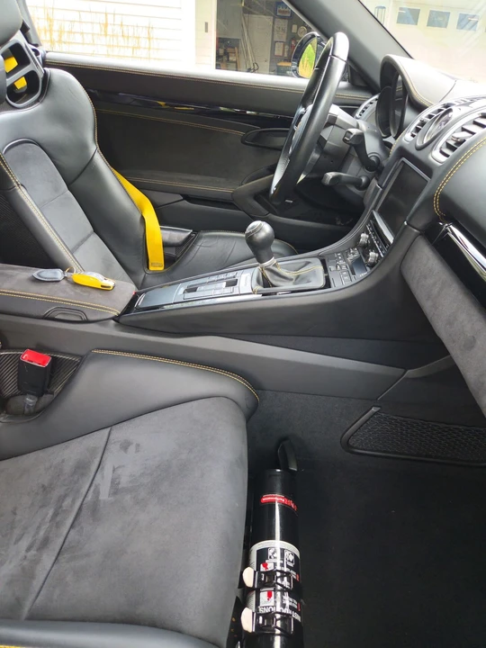 2016 Porsche 981 Boxster Spyder - Image 15 of 23