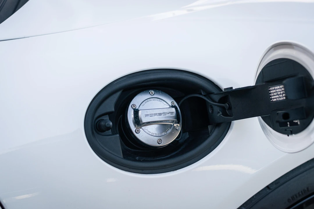 2016 Porsche 981 Boxster Spyder - Image 31 of 31