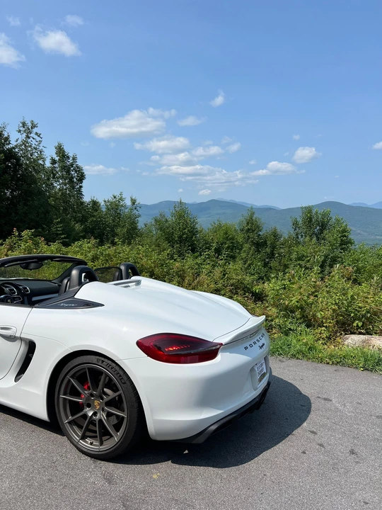 2016 Porsche 981 Boxster Spyder - Image 3 of 31