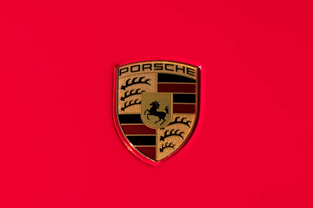 2016 Porsche 981 Boxster Spyder - Image 20 of 31