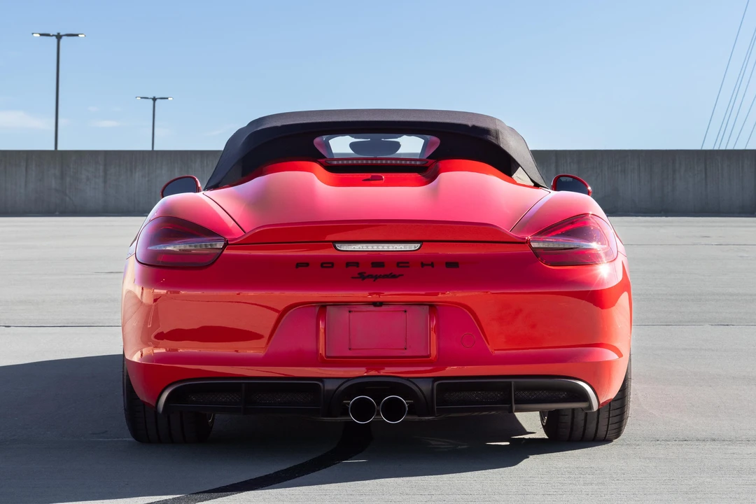 2016 Porsche 981 Boxster Spyder - Image 16 of 31