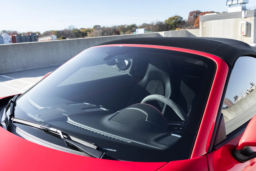 2016 Porsche 981 Boxster Spyder - Image 23 of 31