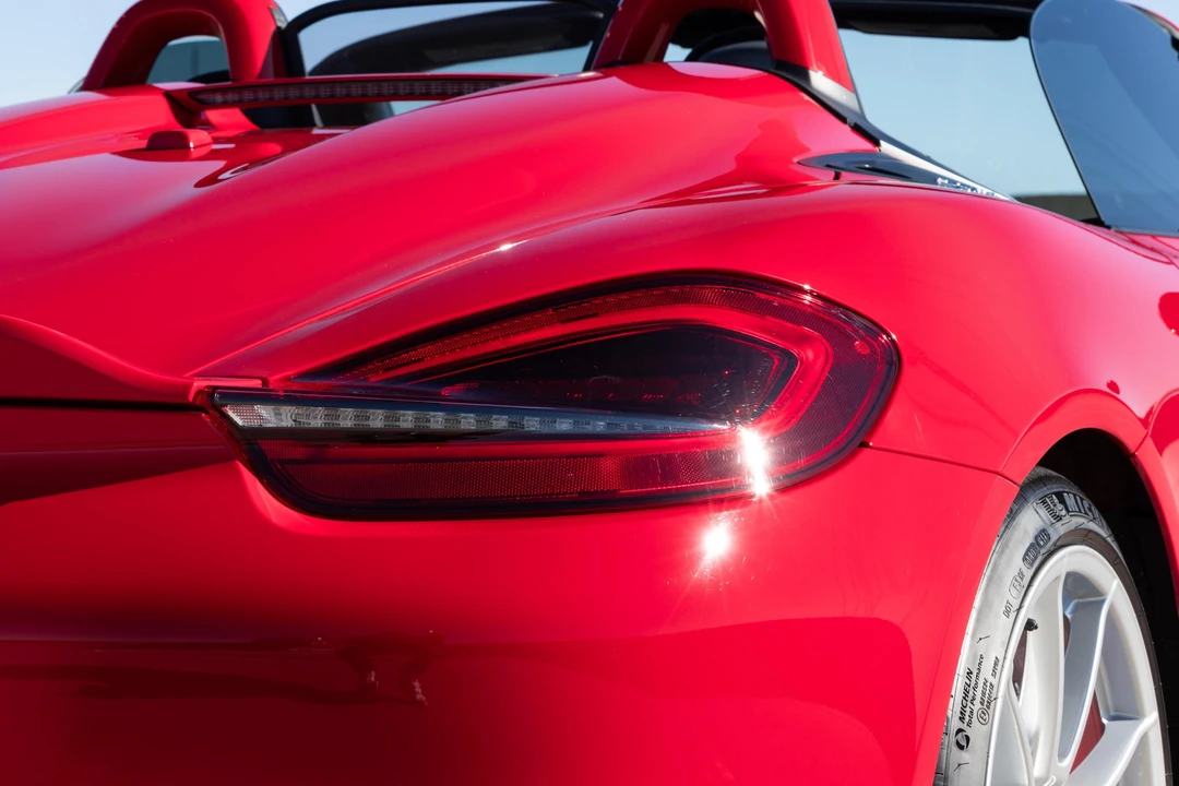 2016 Porsche 981 Boxster Spyder - Image 31 of 31