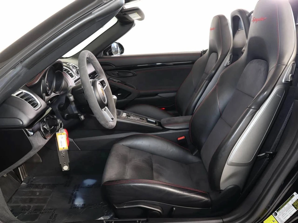2016 Porsche 981 Boxster Spyder - Image 5 of 5