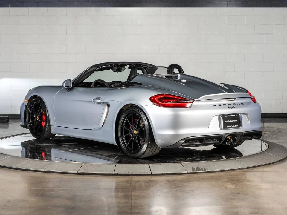 2016 Porsche 981 Boxster Spyder - Image 3 of 5