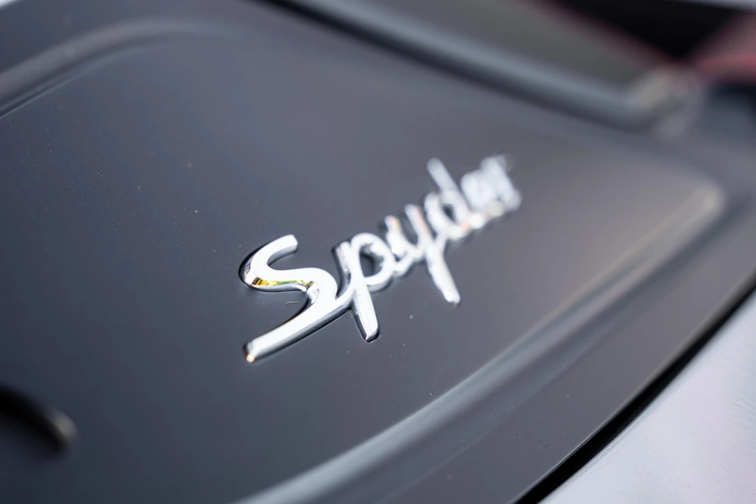 2016 Porsche 981 Boxster Spyder - Image 17 of 27