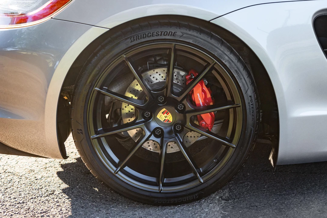 2016 Porsche 981 Boxster Spyder - Image 20 of 27