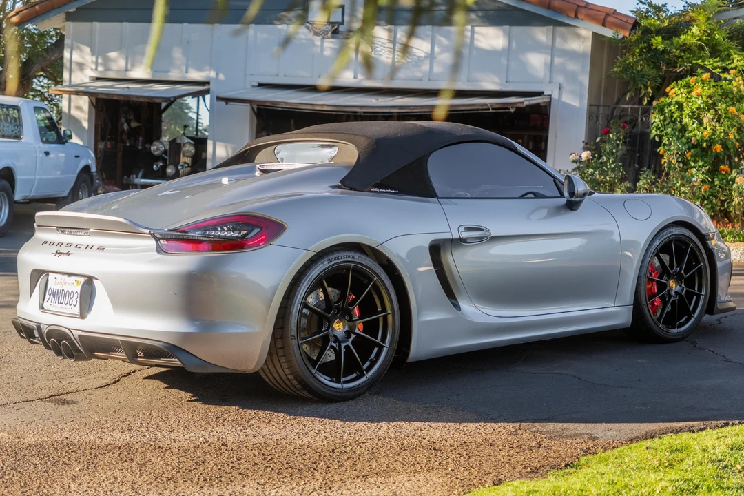 2016 Porsche 981 Boxster Spyder - Image 4 of 27