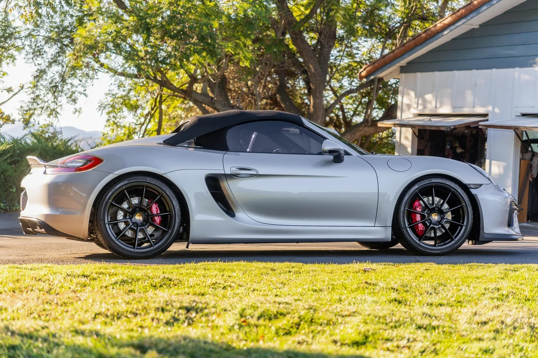 2016 Porsche 981 Boxster Spyder - Image 3 of 27