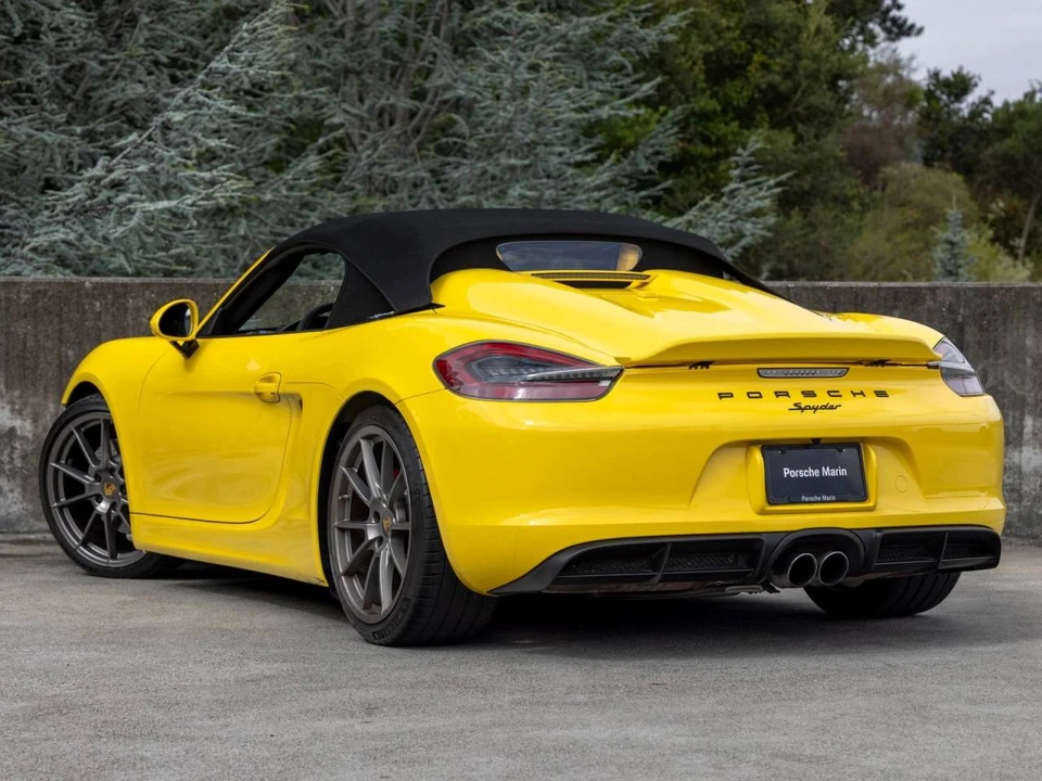2016 Porsche 981 Boxster Spyder - Image 3 of 5