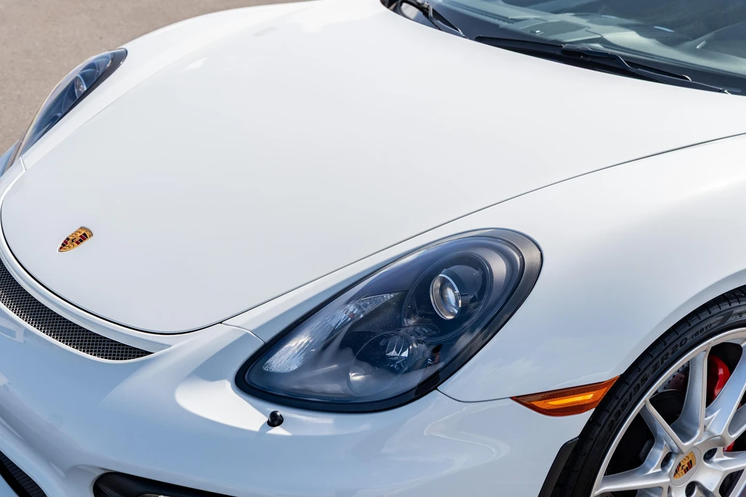 2016 Porsche 981 Boxster Spyder - Image 21 of 31