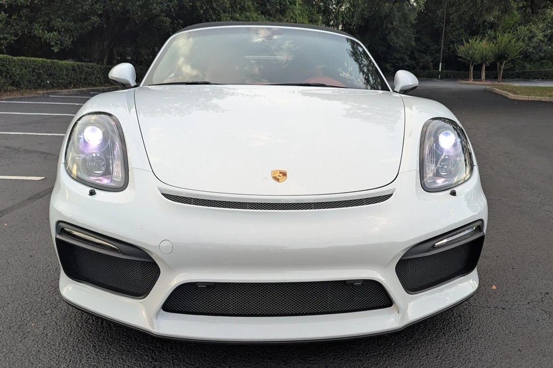 2016 Porsche 981 Boxster Spyder - Image 6 of 31