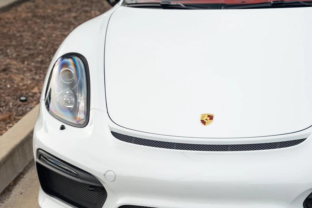 2016 Porsche 981 Boxster Spyder - Image 18 of 31