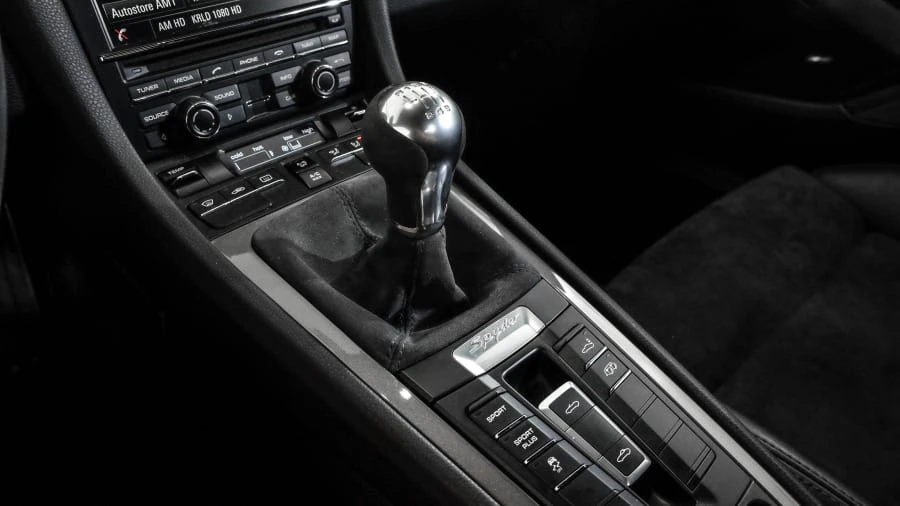 2016 Porsche 981 Boxster Spyder - Image 5 of 10