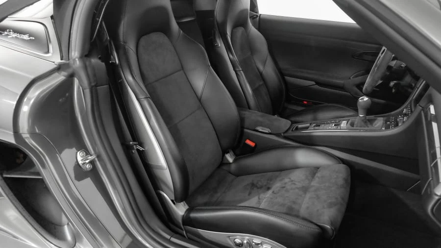 2016 Porsche 981 Boxster Spyder - Image 7 of 10