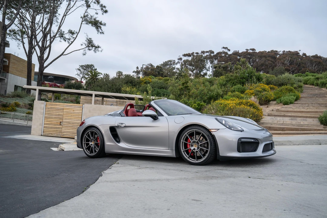2016 Porsche 981 Boxster Spyder - Image 20 of 31