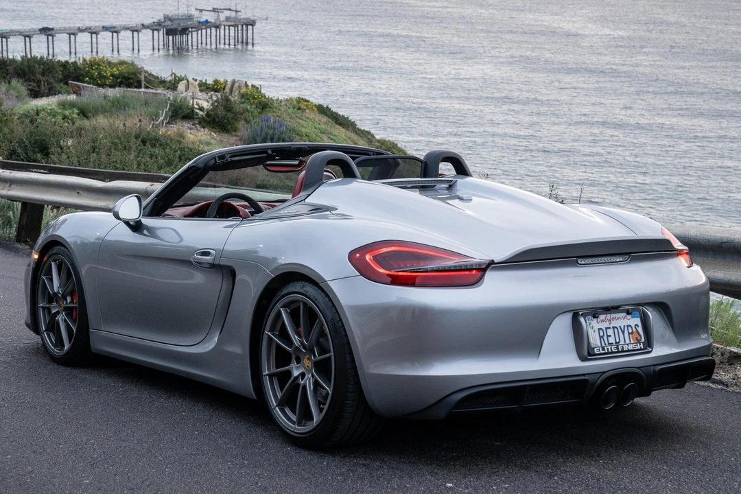 2016 Porsche 981 Boxster Spyder - Image 4 of 31