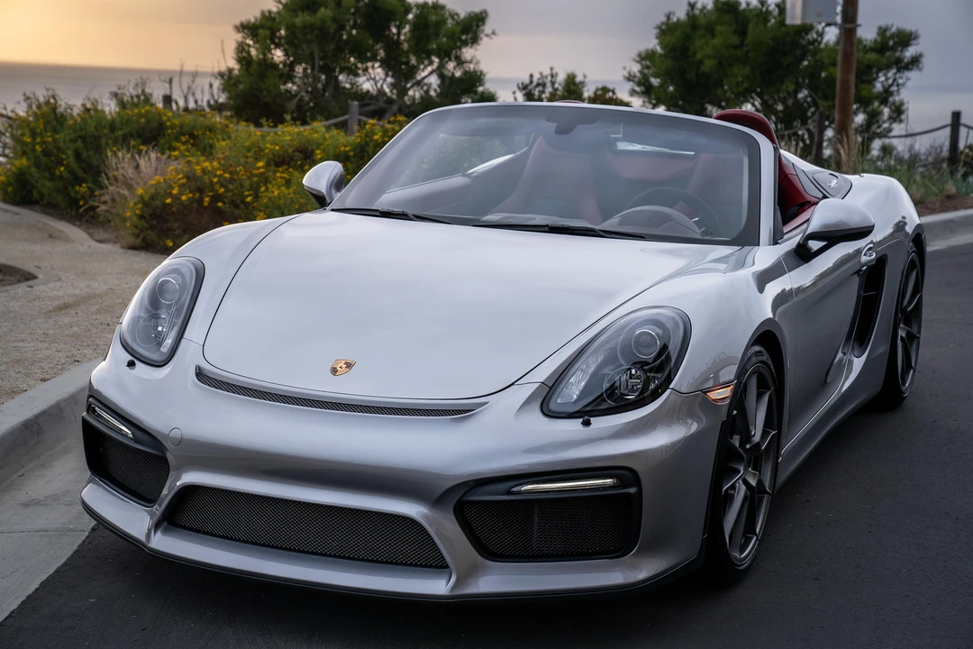 2016 Porsche 981 Boxster Spyder - Image 7 of 31