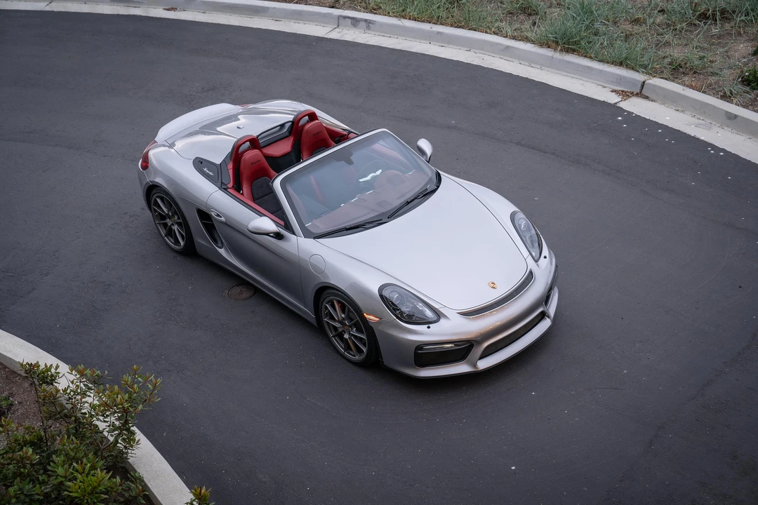 2016 Porsche 981 Boxster Spyder - Image 27 of 31