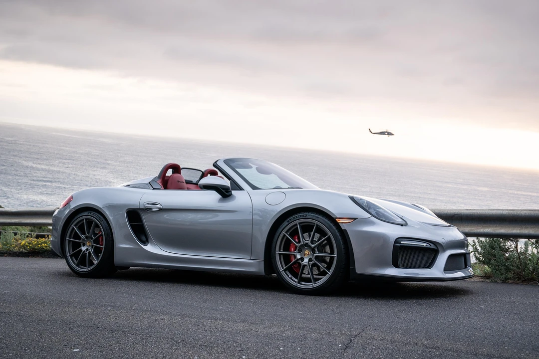 2016 Porsche 981 Boxster Spyder - Image 19 of 31
