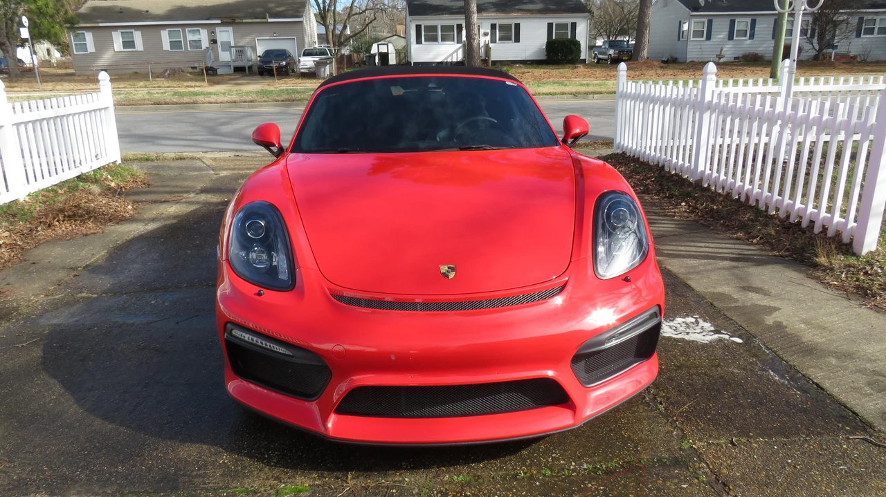 2016 Porsche 981 Boxster Spyder - Image 11 of 31
