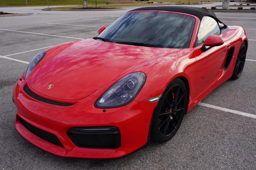 2016 Porsche 981 Boxster Spyder - Image 13 of 31
