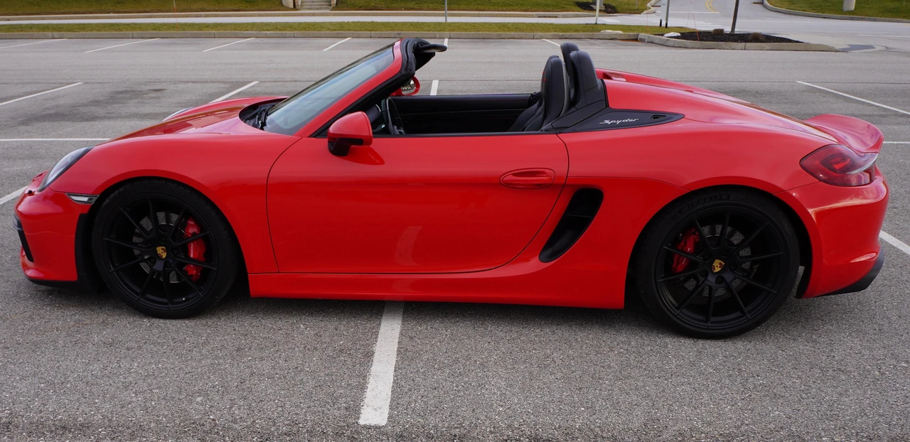 2016 Porsche 981 Boxster Spyder - Image 7 of 31