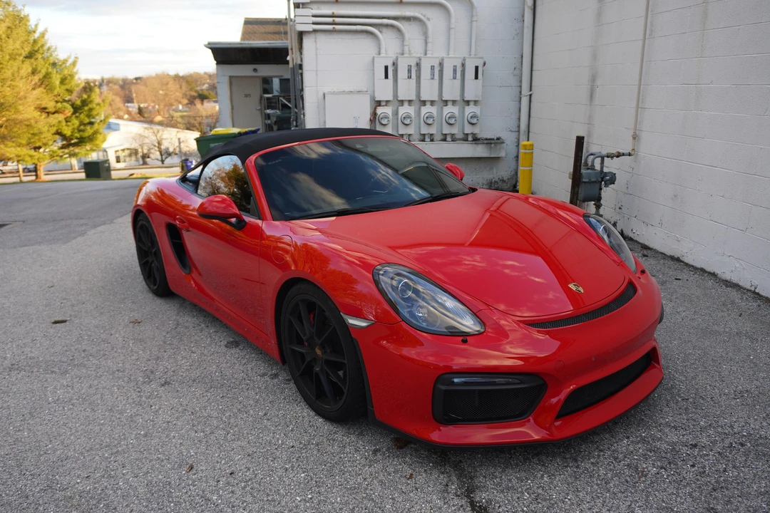 2016 Porsche 981 Boxster Spyder - Image 28 of 31