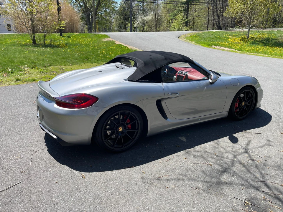 2016 Porsche 981 Boxster Spyder - Image 20 of 31