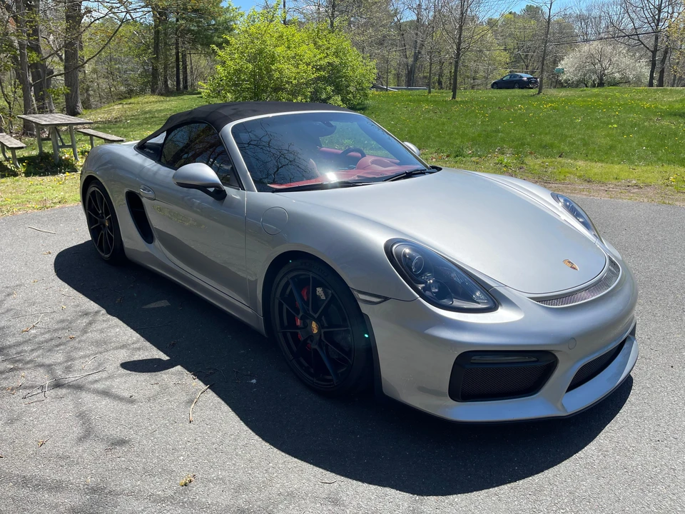 2016 Porsche 981 Boxster Spyder - Image 21 of 31