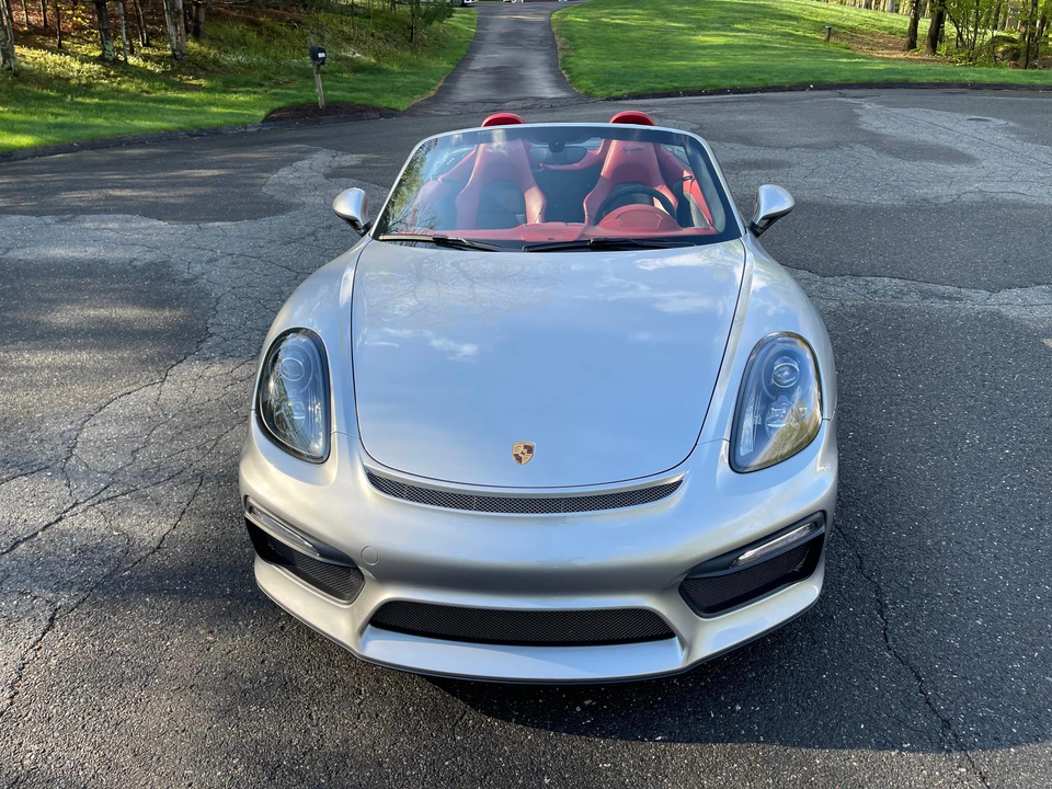 2016 Porsche 981 Boxster Spyder - Image 10 of 31