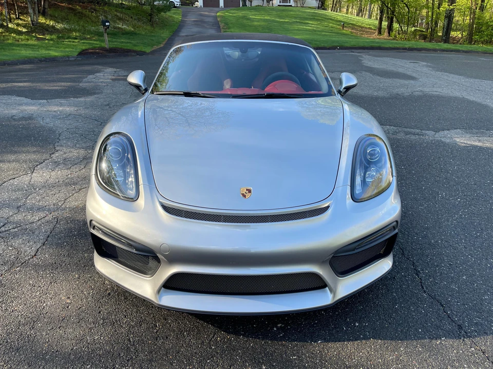 2016 Porsche 981 Boxster Spyder - Image 24 of 31