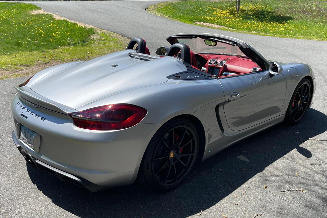 2016 Porsche 981 Boxster Spyder - Image 4 of 31