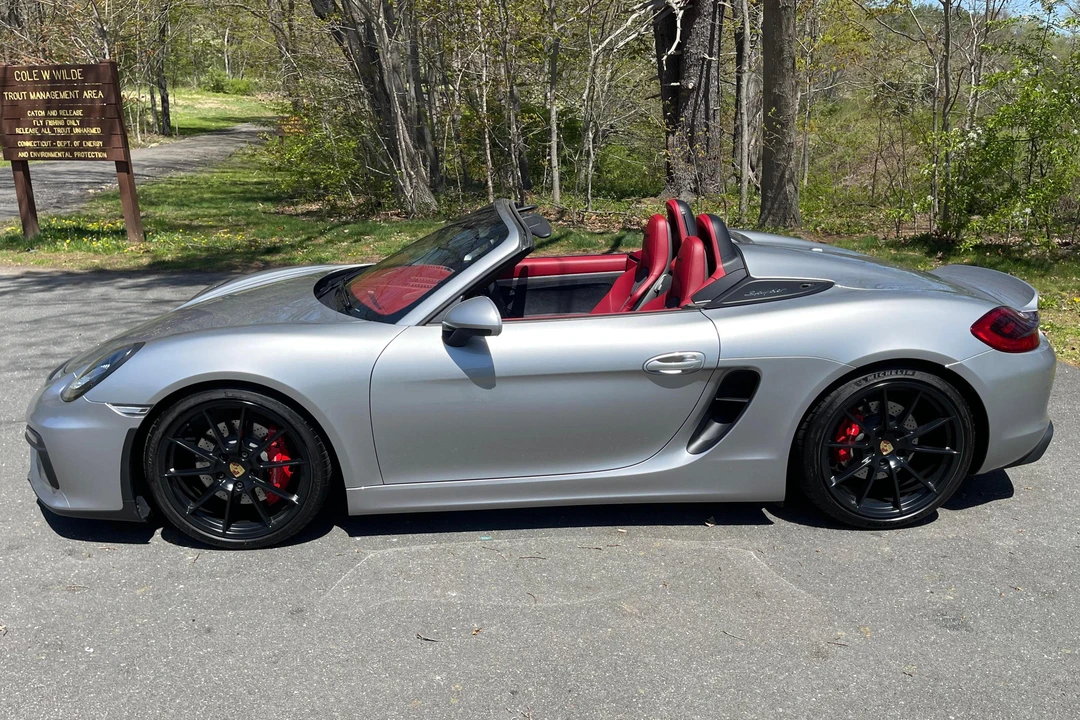 2016 Porsche 981 Boxster Spyder - Image 3 of 31